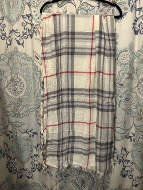 Lightweight Plaid Scarf - Ivory, Gray & Red